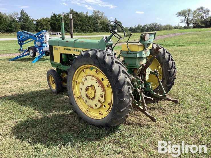 1959-john-deere-530-image-7
