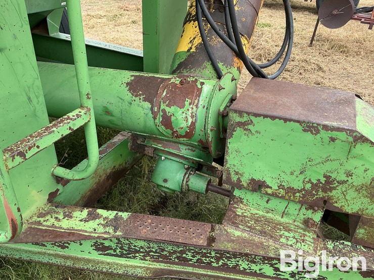 john-deere-1210-image-17