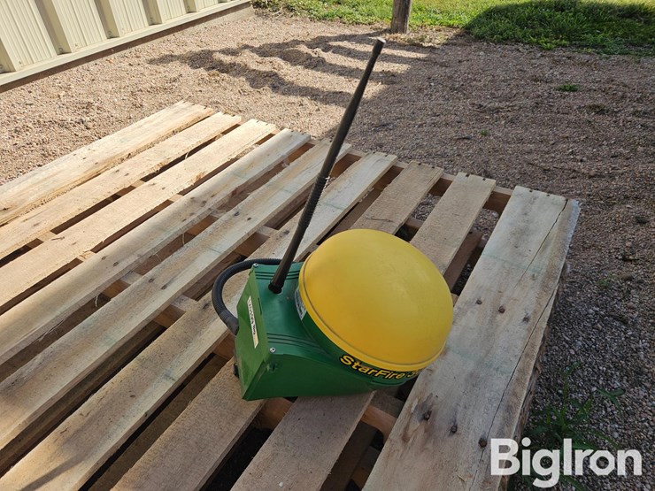 john-deere-starfire-3000-image-1