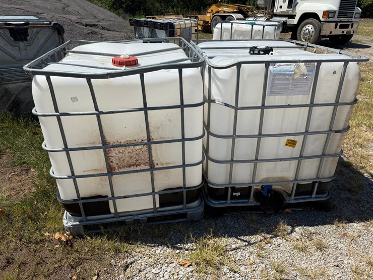 #46843-•-lot-of-poly-tanks-w/cages-inv#46843-image-9