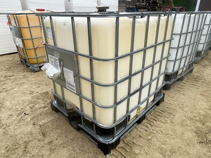 #3036-•-caged-poly-water-totes-image-1