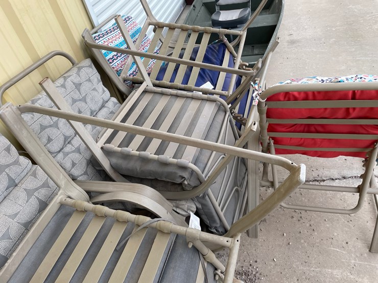 #4657-•-(7)-lawn-chairs-image-11