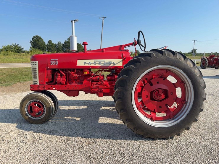 farmall-350-image-2