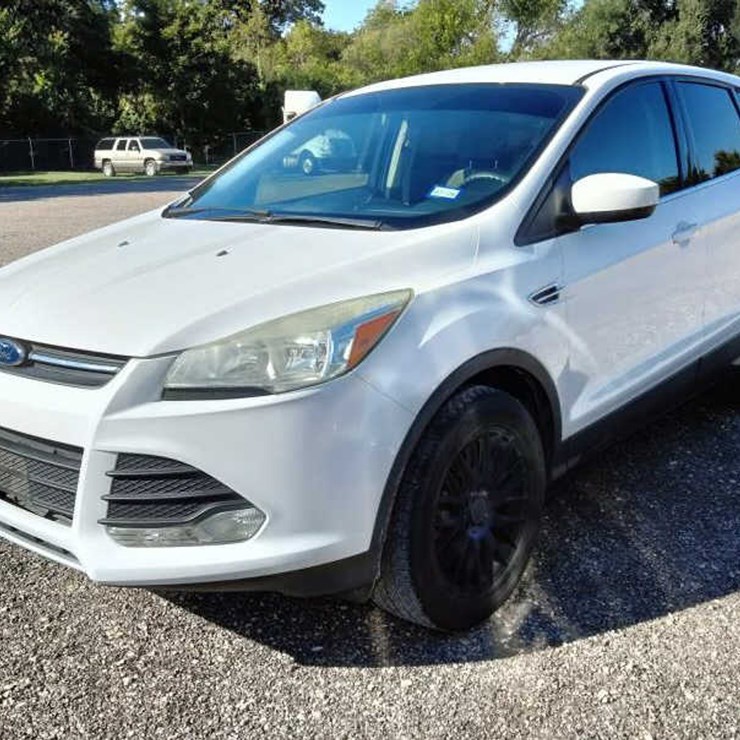 2016 FORD ESCAPE SE