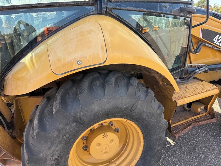 caterpillar-420e-image-68