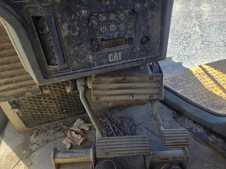 caterpillar-d6r-image-50