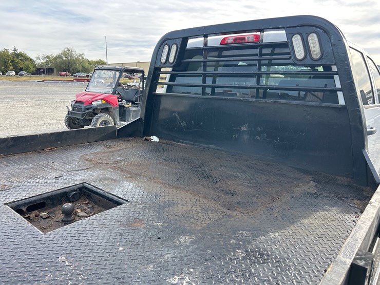 2018-gmc-3500-image-7