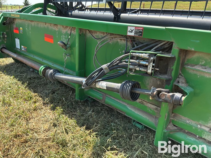 2009-john-deere-630f-image-11