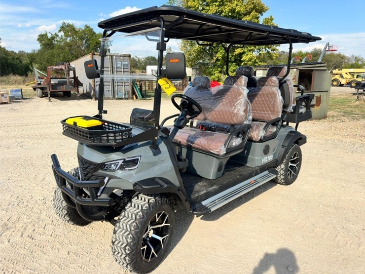 new-6-seater-electric-golf-cart-image-1