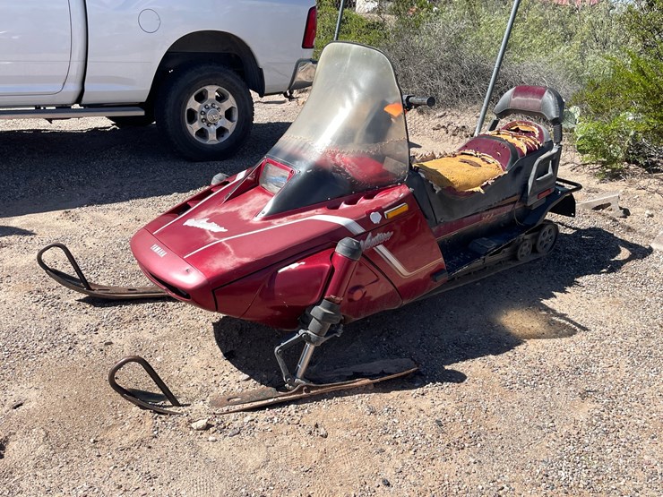 #2898-•-yamaha-venturo-snowmobile-image-51