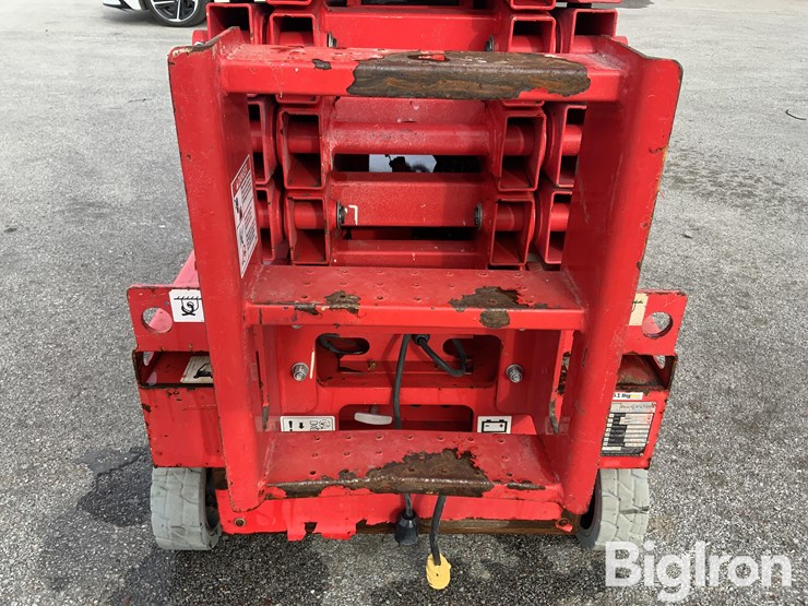 2019-massey-ferguson-730-image-11