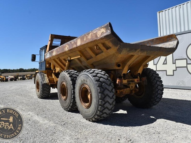 1994-caterpillar-d300d-image-18