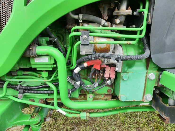 john-deere-4066m-image-8