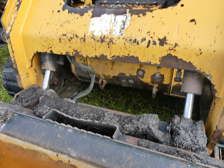 caterpillar-289d-image-12