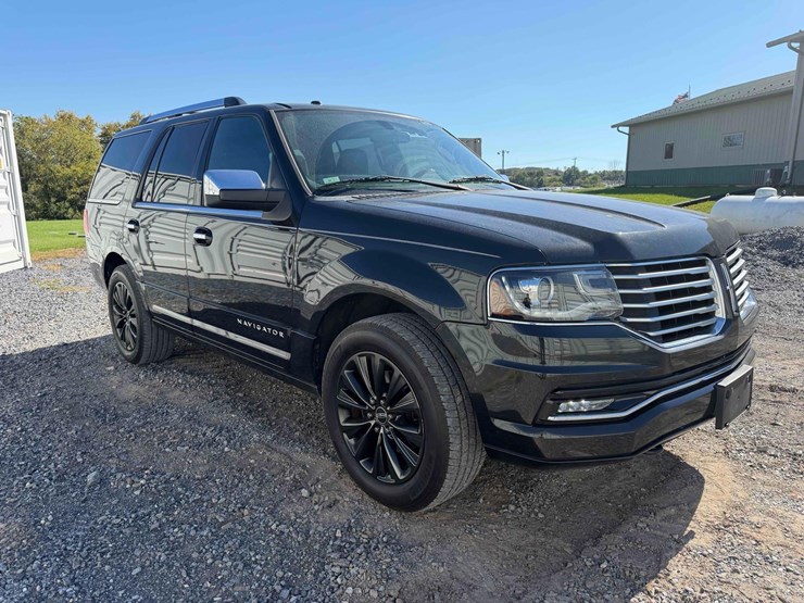 2015-lincoln-navigator-image-7
