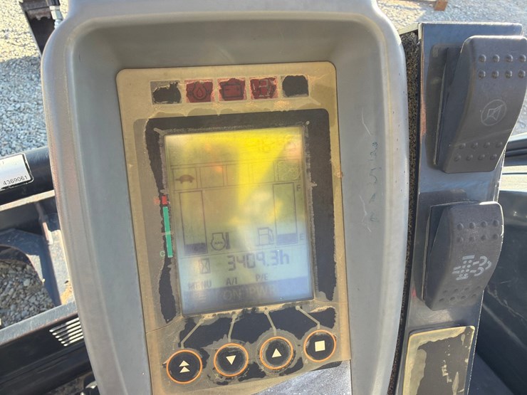 deere-50g-image-60