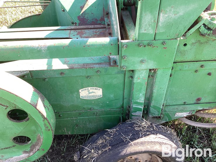 john-deere-14t-image-12