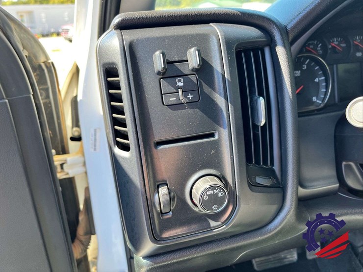 2016-gmc-sierra-2500hd-image-75