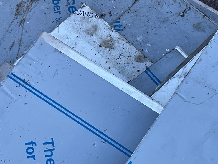 #3007-•-pallet-of-misc.-metal-pieces-image-10