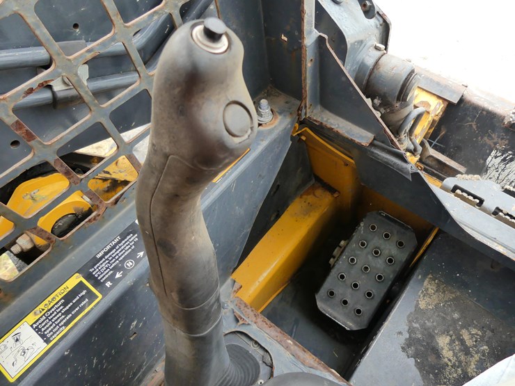 deere-314g-image-14