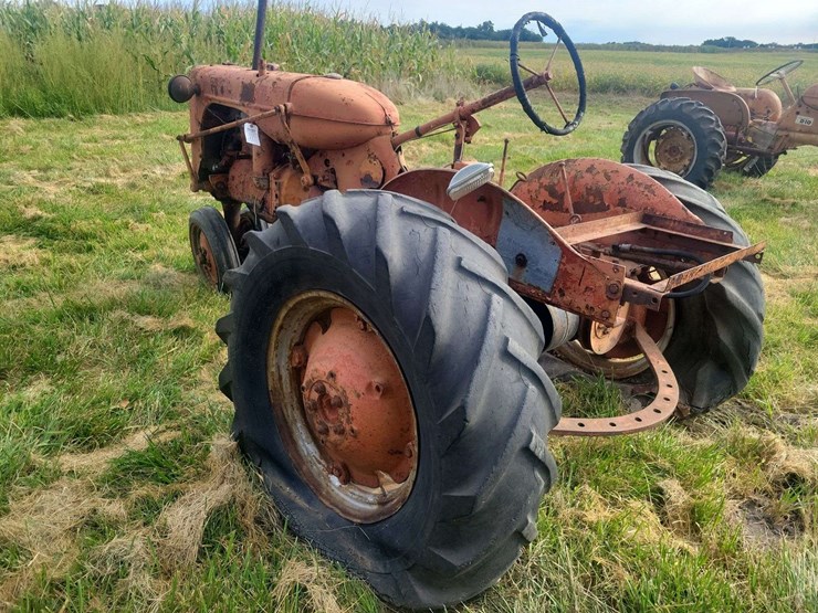 allis-chalmers-ca-tractor-image-3