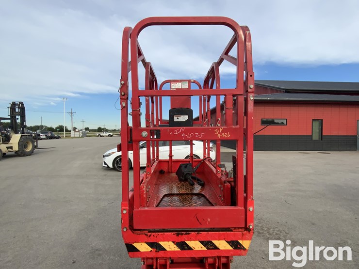 2019-massey-ferguson-730-image-13