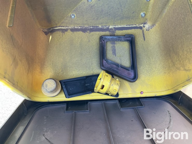 john-deere-1775-image-18