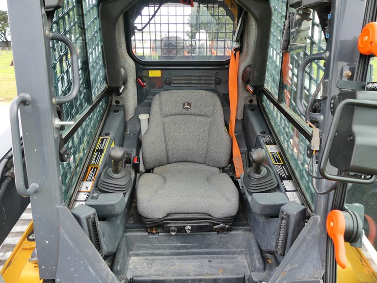 deere-333g-image-14