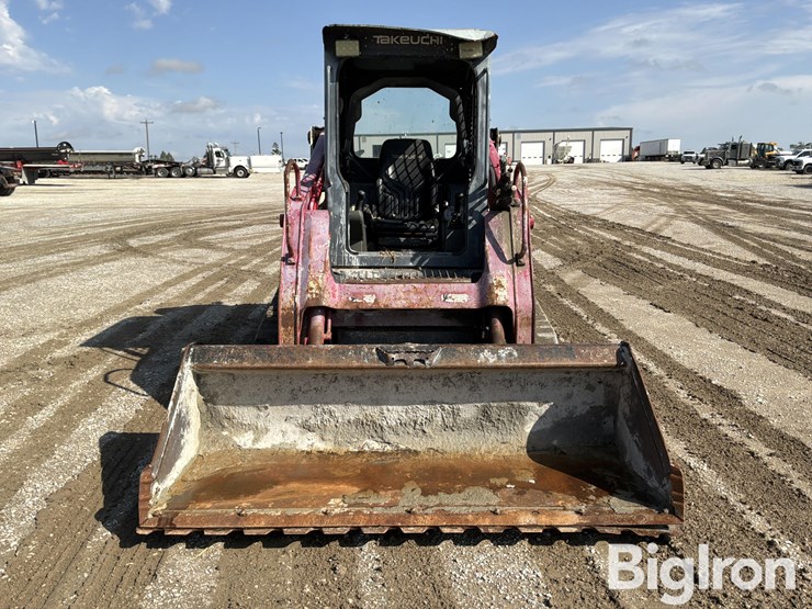 2014-takeuchi-tl10-image-2