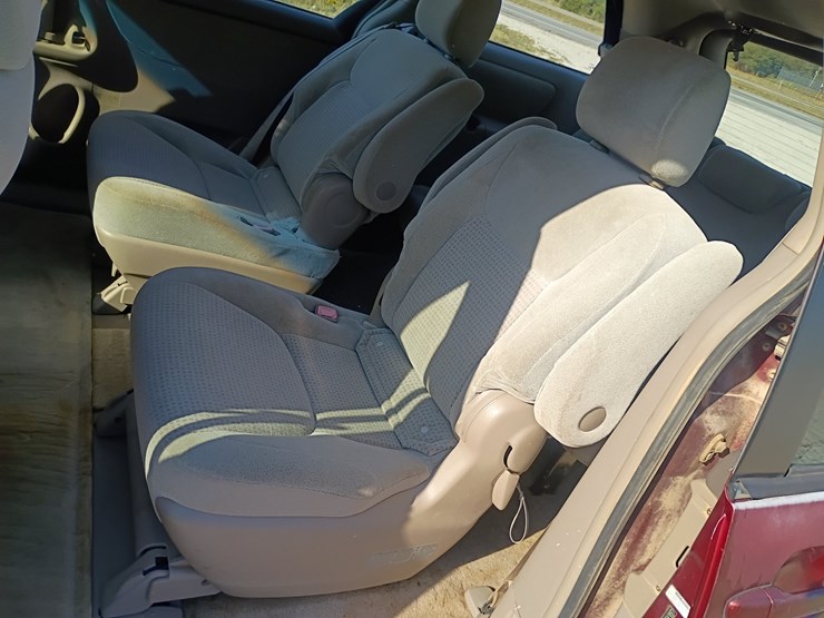 2006-toyota-sienna-image-52