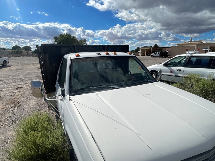 #2773-•-1991-chevrolet-stake-truck-(has-nm-title)(offsite-at-nmsu)-image-20
