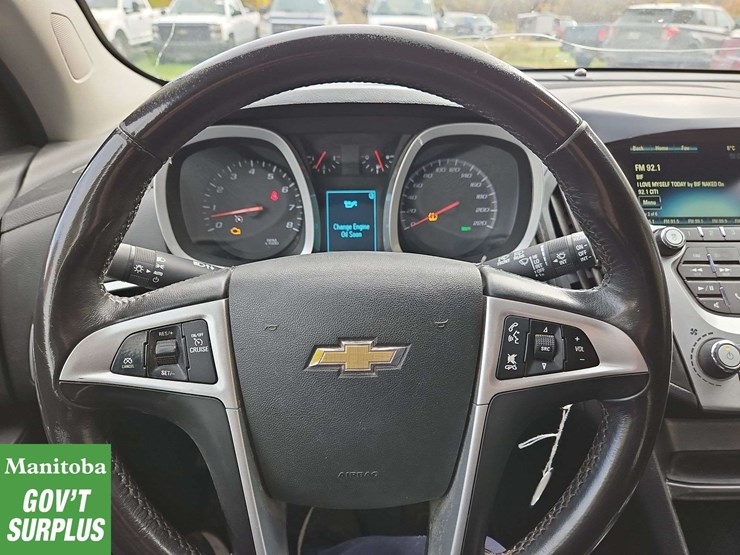 2017-chevrolet-equinox-image-18