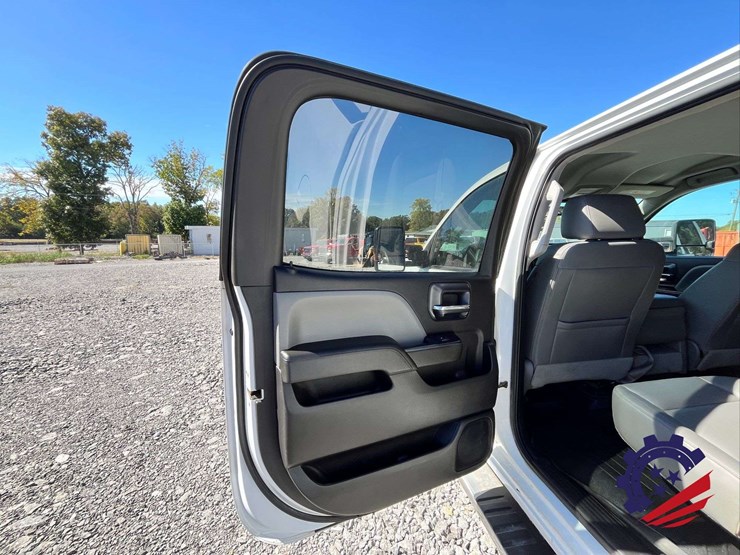 2016-gmc-sierra-2500hd-image-87