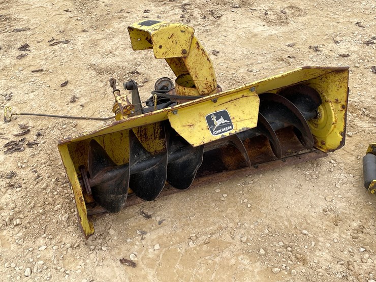 john-deere-318-image-39