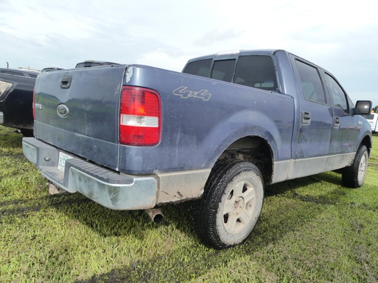 2004-ford-f150-xlt-image-3