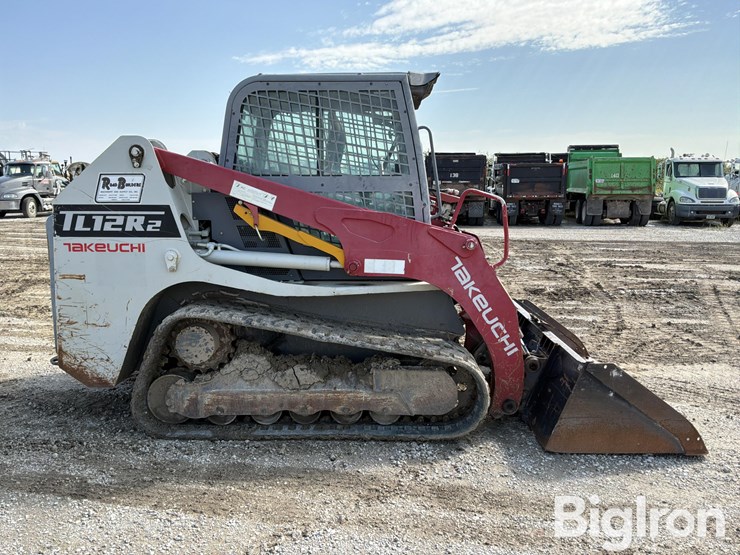2019-takeuchi-tl12r2-image-4