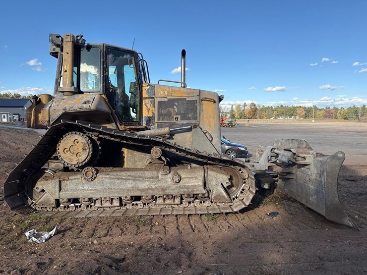 2005-caterpillar-d6n-lgp-image-6