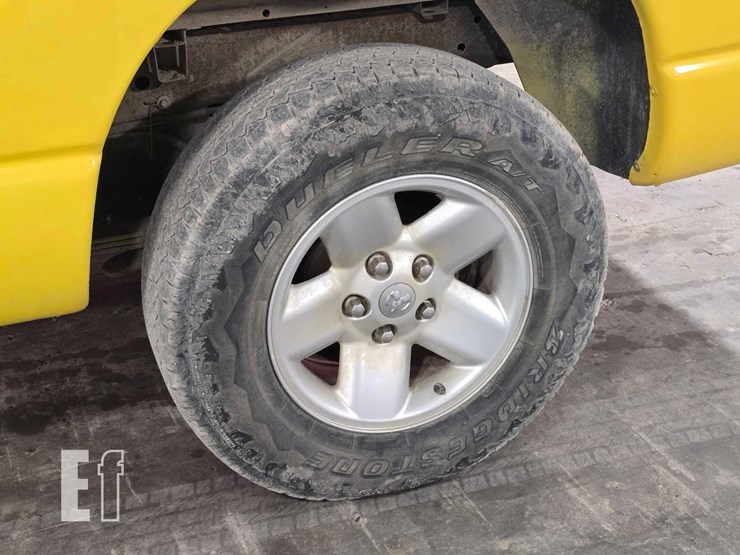 2004-dodge-ram-1500-image-16