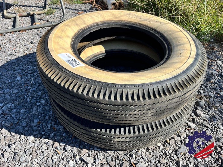 vintage-firestone-deluxe-champion-white-wall-tires-6.70-15-image-4