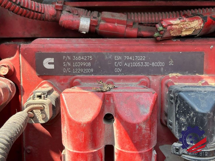 2011-international-paystar-tri-axle-hydrovac-truck-image-45