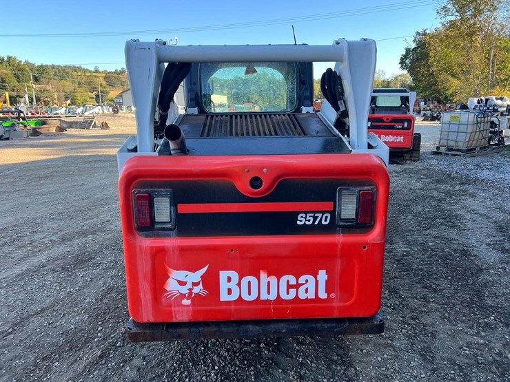 2017-bobcat-s570-image-5