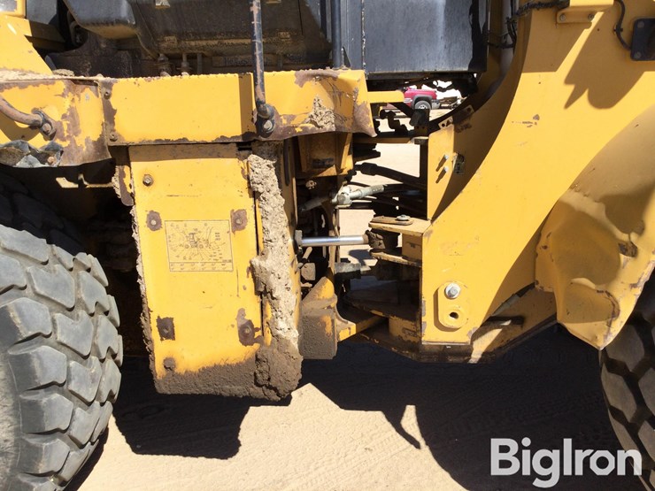 2013-caterpillar-950k-image-10
