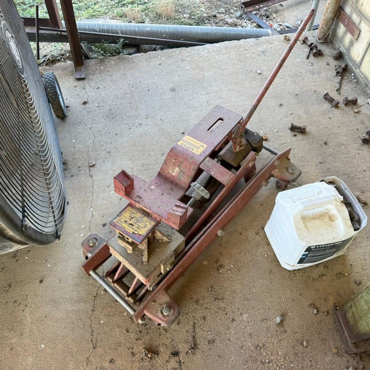#42065 • Transmission Jack