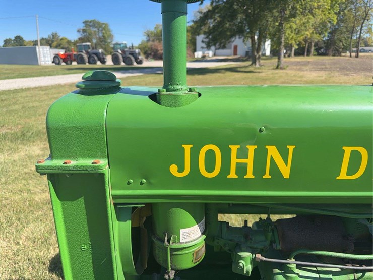 john-deere-b-image-40