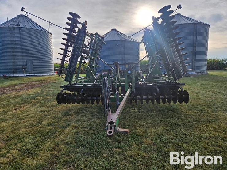john-deere-726-image-2