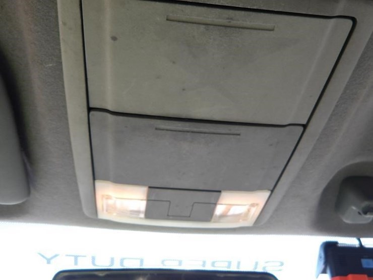 2011-ford-f550-image-29