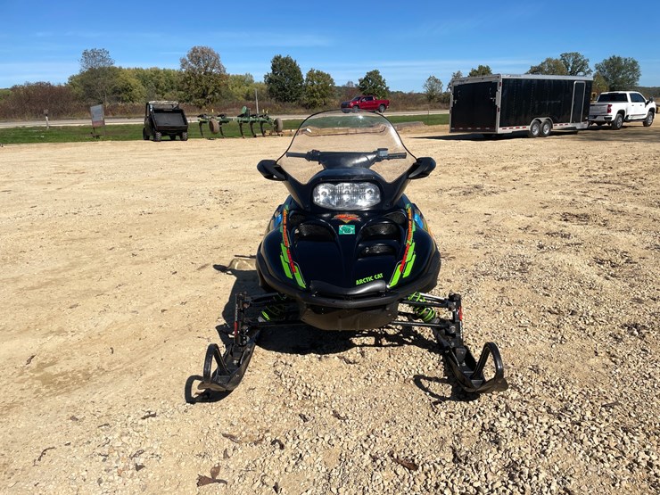 #1294-•-2001-arctic-cat-zl600-efi-snowmobile-(sells-with-bill-of-sale-only)-image-2