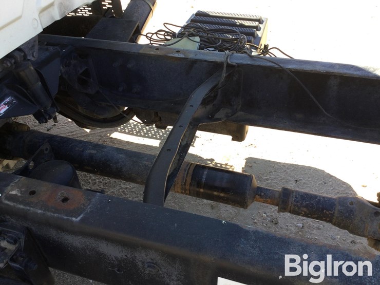 2009-international-workstar-7400-image-11