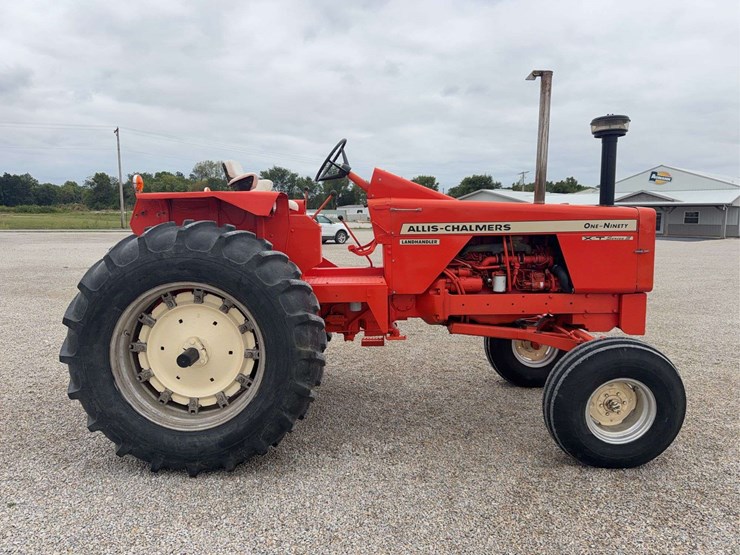 1969-allis-chalmers-one-ninety-xt-series-iii-diesel-image-6