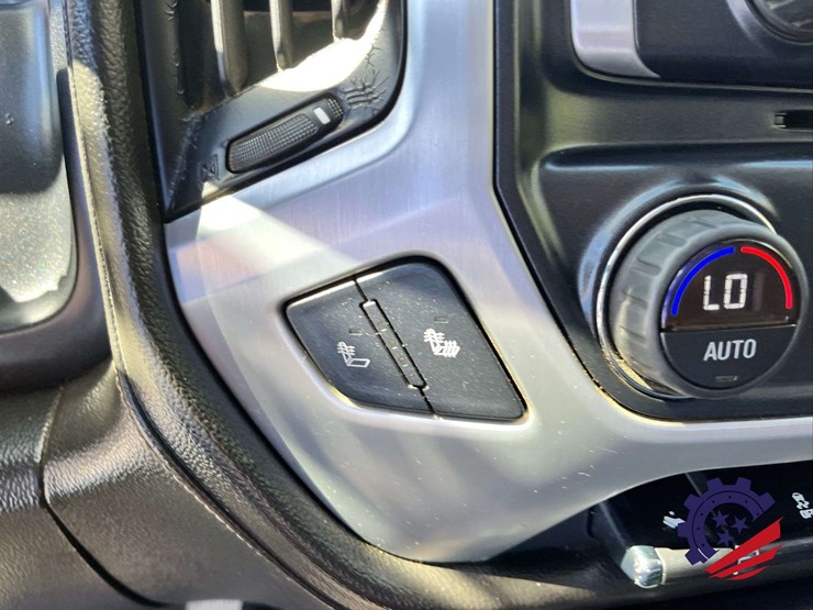 2014-gmc-sierra-z71-slt-pickup-truck-image-63